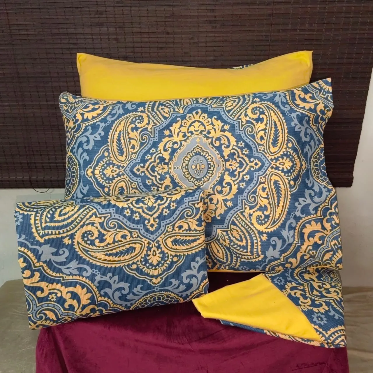 طقم ملاية سريراطفال عادي مقاس كبير6قطع -قطن تركى -عدد1 ملاية 240  سم- 2كيس مخدده 125*45 سم -2كيس خدادية 52*72 سم