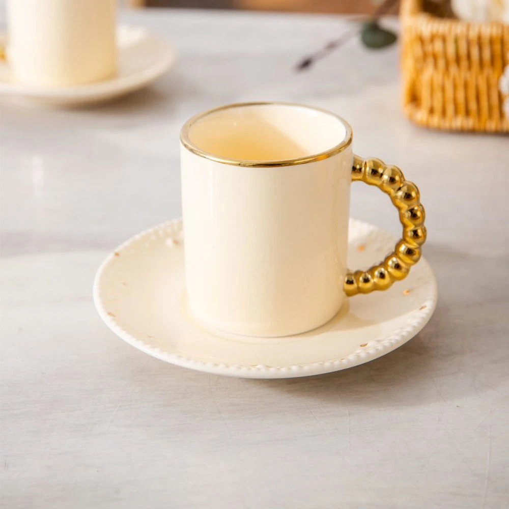 طقم قهوه بالطبق 12 بيرل – كريمى