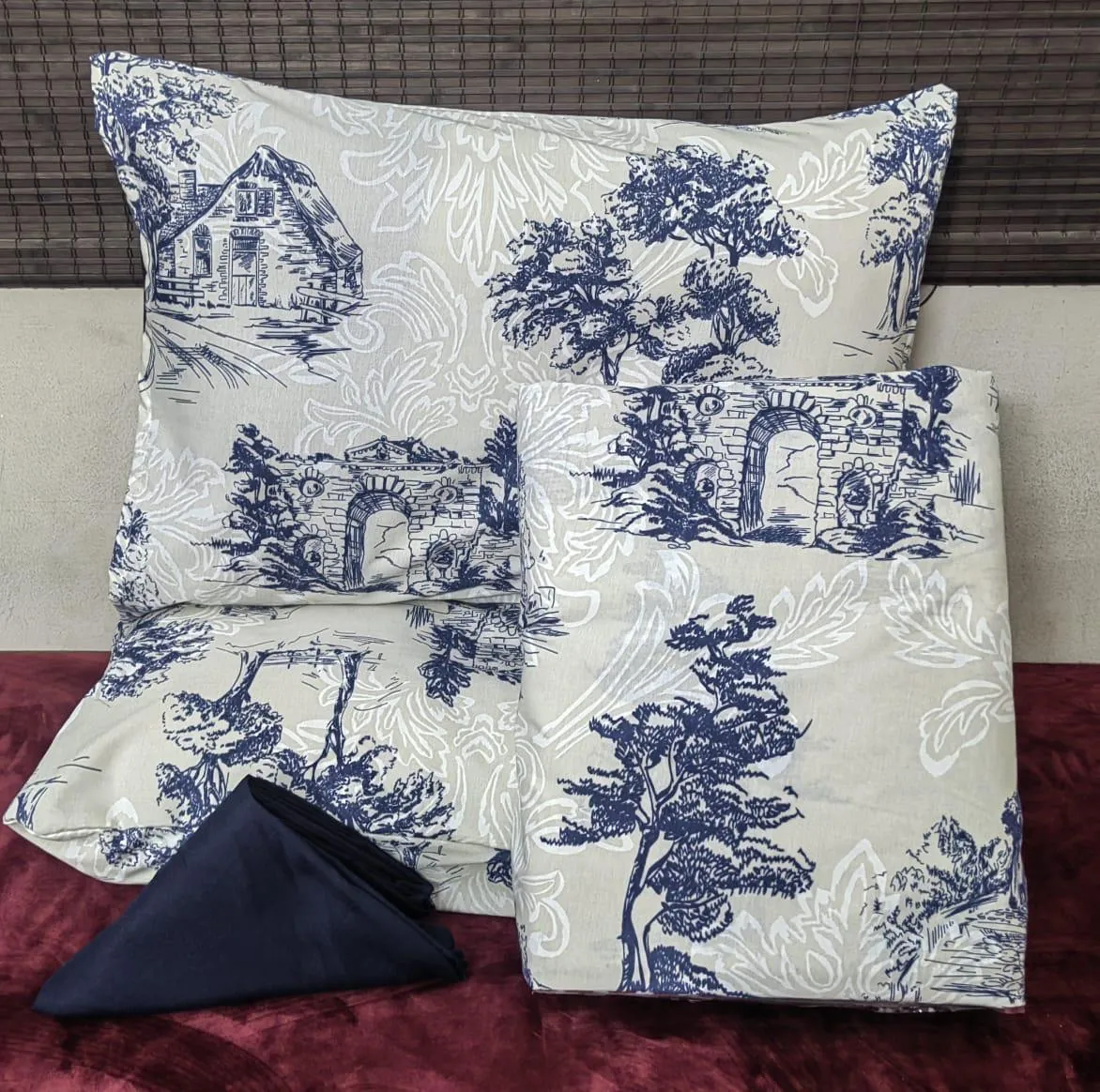 طقم ملايات سرير كبير قطن 100% 240*260 سم 4 قطع (متعدد الألوان )