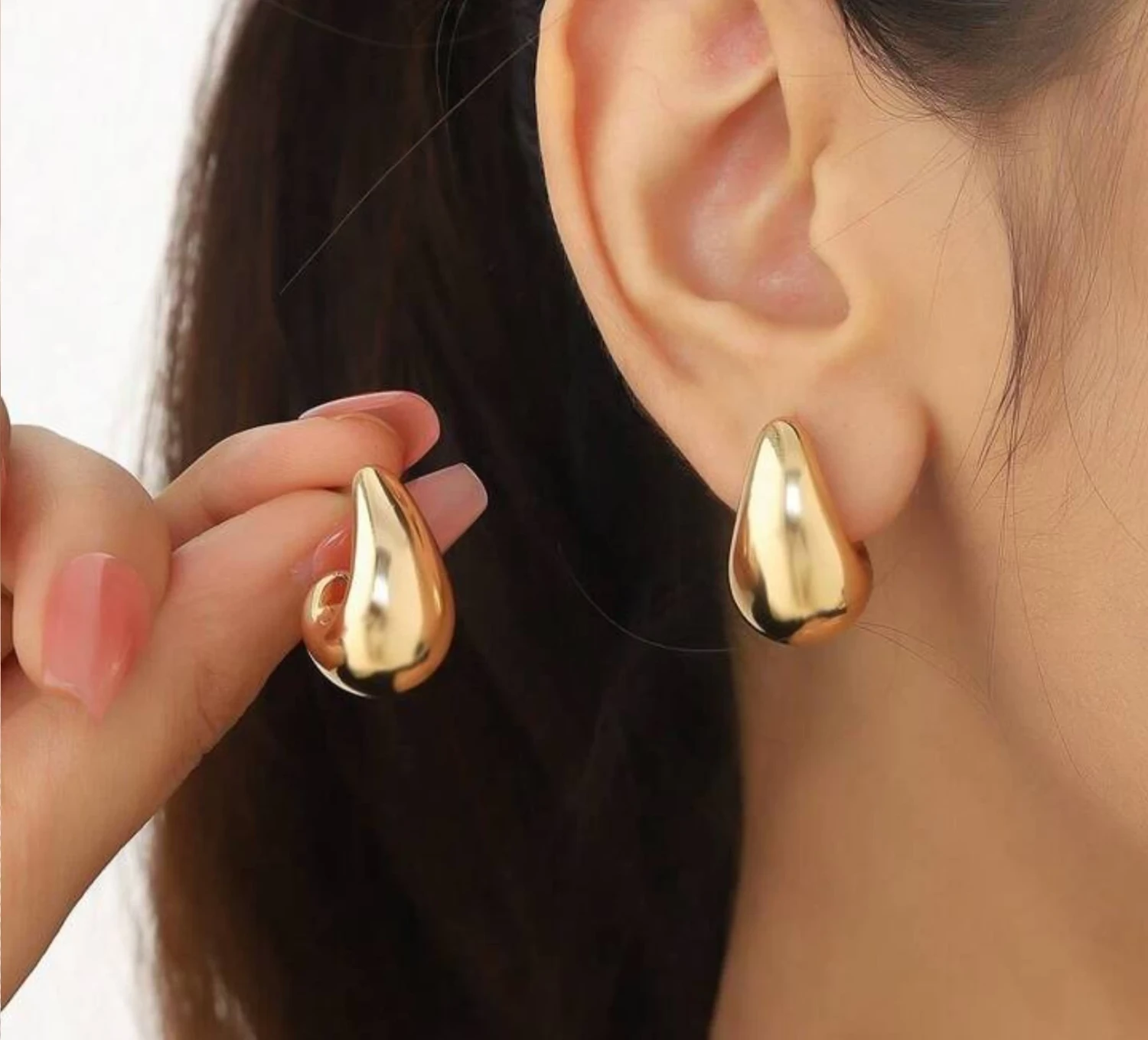 European & American Style Glowing Hollow Out Punk Style Comma & Teardrop Shaped Zinc Alloy Earrings, Shallow Gold, For Women, Trendy, Vintage, Influencer Style, Unique, Everyday Wear