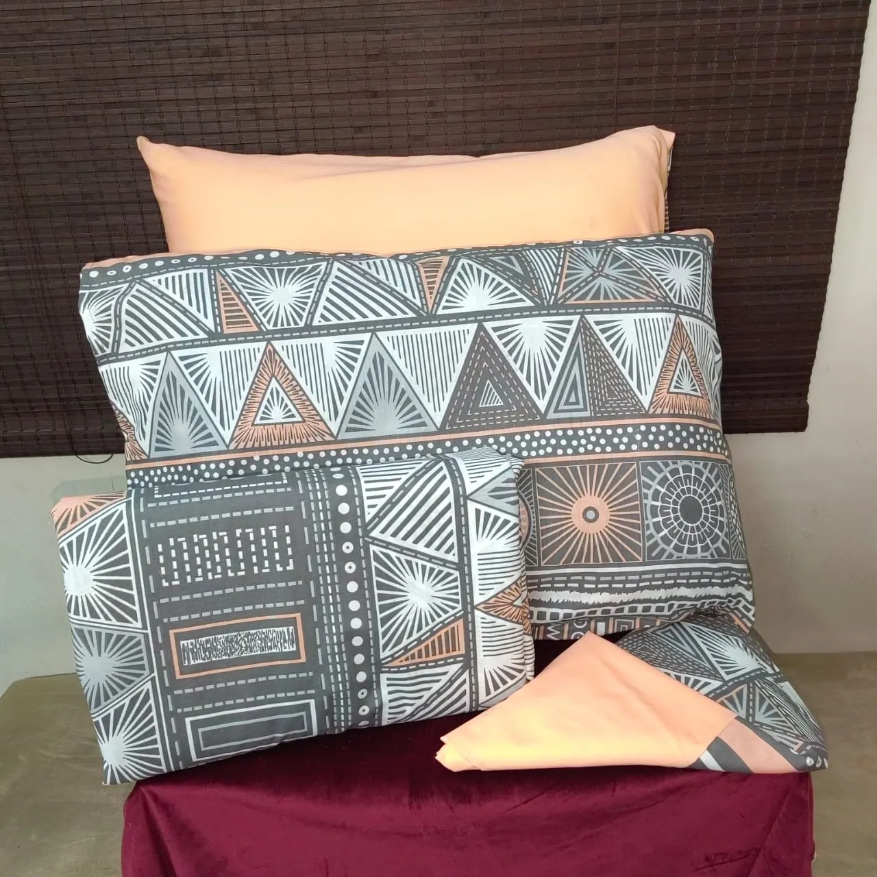 طقم ملاية سرير عادي 6 قطع للأطفال سرير مقاس 120 3dملاية 240 ملايتين ومخدتين وخدديتين