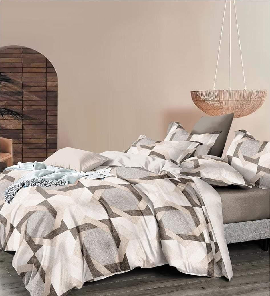 طقم ملاية سرير قطن تركى  - مقاس كبير -4 قطع -1 ملاية 280*240 سم - 1 كيس مخدده 160*45 سم - 2 كيس خدادية 50*75 سم