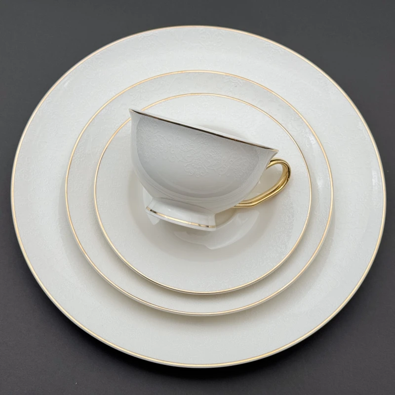 طقم سفره 60 قطعه – C121