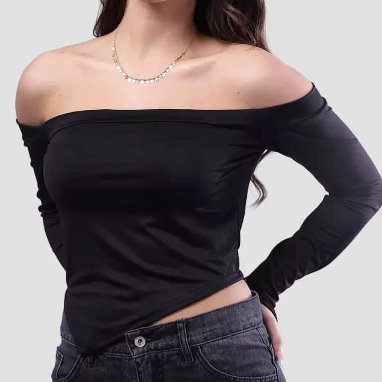 -shoulder Top With Finger
