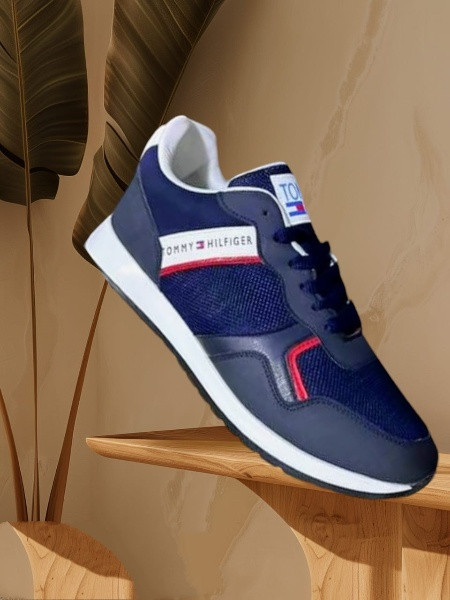 كوتش تومى نعل pvc