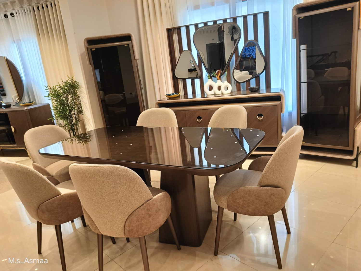 غرفه سفره كامله