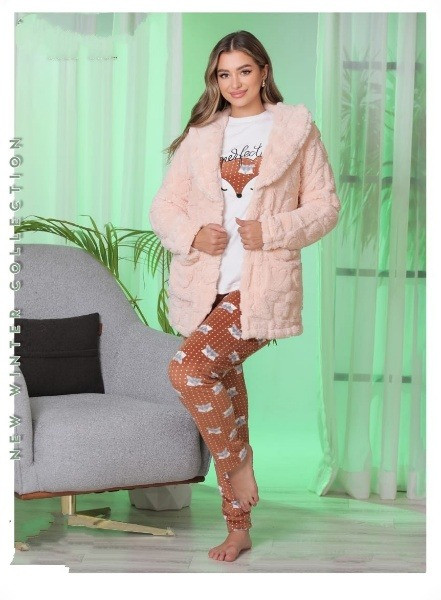 طقم بيجامه قطيفه شتوي 3 قطعه
