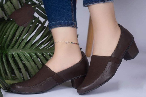 شوز جلد وش استيك