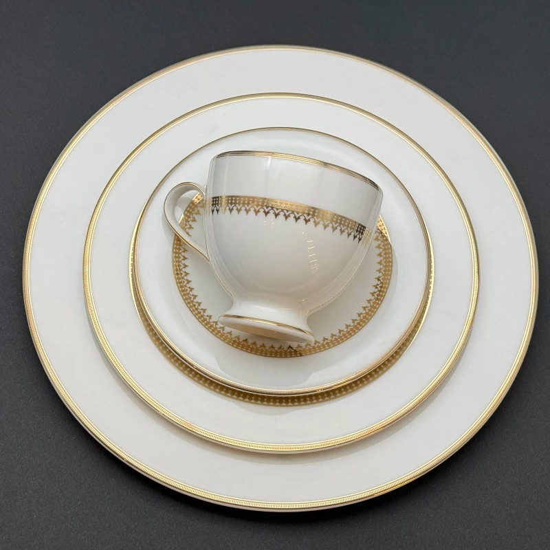 طقم سفره 112 قطعه – ASH05