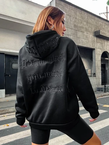 Low-shoulder kangaroo pocket letter print hoodie