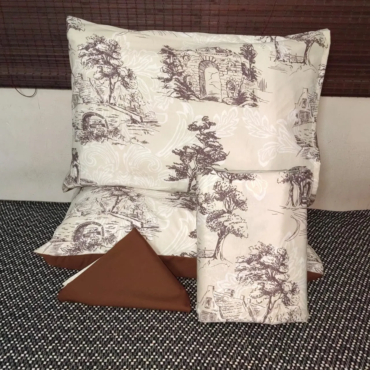 طقم ملاية سريركبير مكون من 4 قطع مصنوع من القطن مزيج متعدد الألوان مقاس240*260سم